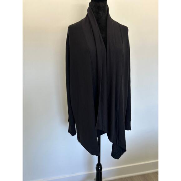 Athleta Pranayama Restore Wrap, Thumbhole Sleeves, Relaxed Fit  Size M - Picture 3 of 9